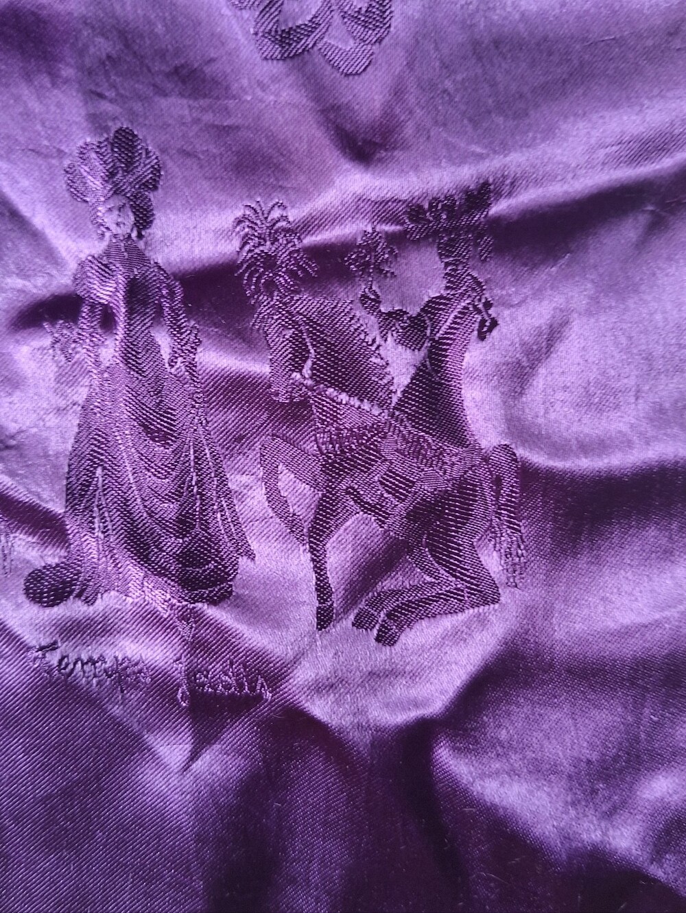 Vintage Elegant French Purple Scarf "Temps Jadis" Victorian Design - Picture 4 of 5